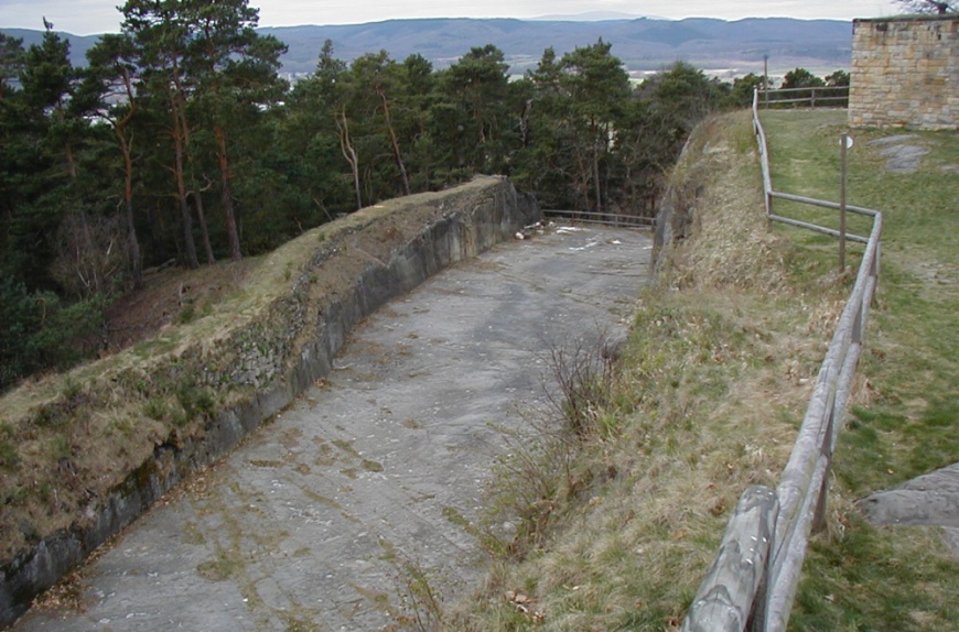 Festung Regenstein - Felsgraben. (Foto: April 2003)